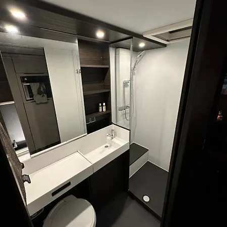 Santa's Luxury Trailer Rovaniemi