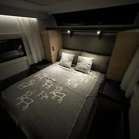 Santa's Luxury Trailer *