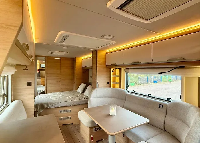 Κάμπινγκ Santa's Trailer *